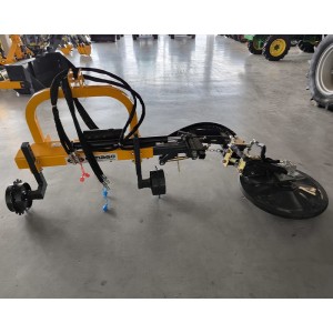 Inter-row with tractor hitch Dimago