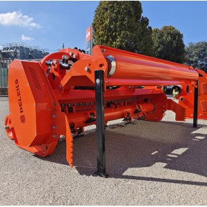 Trituratore forestale per trattore DELEKS GORILLA 150-200 cm