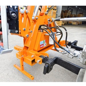 Hydraulic hedge trimmers for tractor Deleks FALCO/W