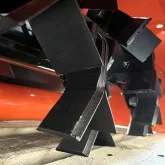 Klingen des Freischneidekopfes Y Deleks ARK