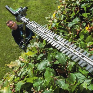 Battery Powered Garden Multi-Tool Ego Power PHX1600E Pro