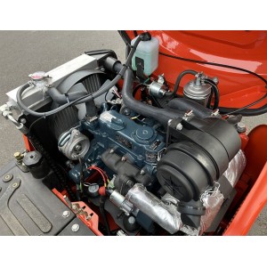 Mini escavadora Deleks M100SE Motor Kubota D722 de 13,7 CV