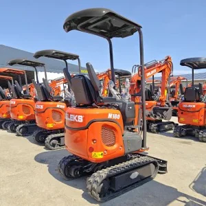 Mini excavator Deleks M100SE Kubota D722 engine 13,7 HP