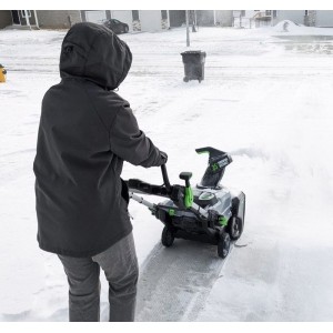 Chasse-neige à batterie Ego Power SNT2120E-AP 52 cm