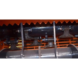 Fixed shredder for pruning residues Zeppelin Top Viña reversible