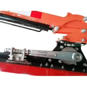 Podadora à altura do trator Zeppelin ZCutter 1600 mm