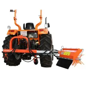Traktoren, Traktorenzubehör und ATVs