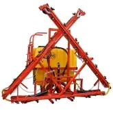 Tractor sprayers with hydraulic booms Zeppelin