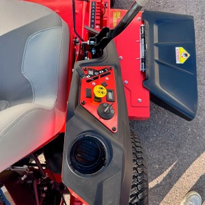 Cortador de relva zero-voltas Ariens Edge 42 SD 107 cm ejeção lateral