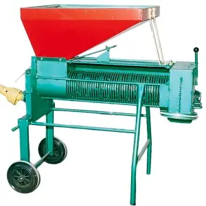 Peladora de almendras PTO Estupiña R-200-900 1.000 kg/h