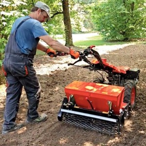 Motoculteur diesel polyvalent Deleks Moteur Zeus Kama 418 cc