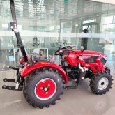 Obsttraktor Hanwo 504D 50 PS 4WD mit Überrollbügel