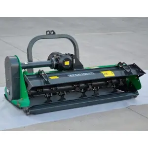 GEO ITALY EFGCH OT 125-195 cm GEO ITALY PTO Fahrbarer Häcksler OT 125-195 cm
