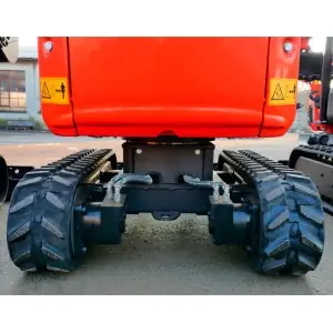 Minibagger Deleks M100 Kubota D722 Motor 10,2 Kw
