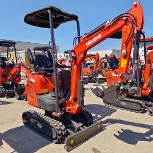 Minibagger Deleks M100 Kubota D722 Motor 10,2 Kw