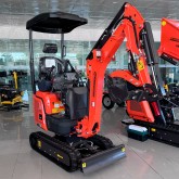 Miniexcavadora Zeppelin Rhinoceros XN13 motor kubota 15 HP