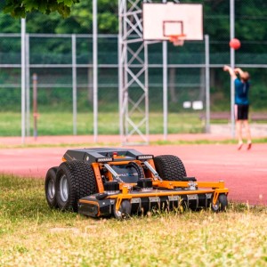 Raymo TORPEDO 4WD ZTR débroussailleuse électrique et robot tondeuse