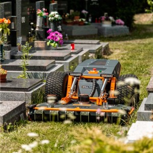 Raymo TORPEDO 4WD ZTR elektrischer Freischneider und Rasenmähroboter