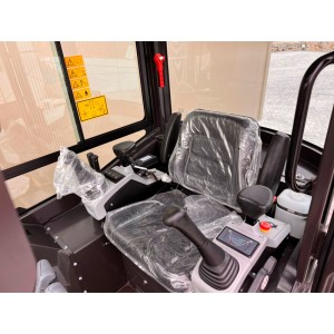 Mini pelle Rhinoceros XN28ZC avec cabine, moteur Kubota 19 HP