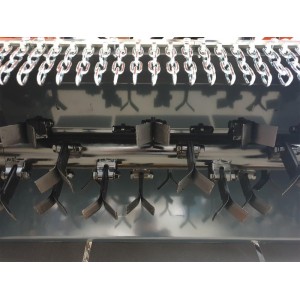 Trator de roçadora Meccanica Benassi Fox 95 4WD
