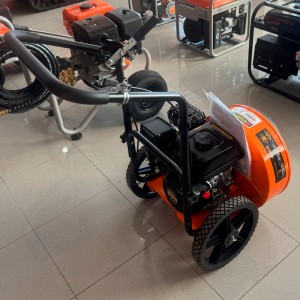 Soprador de folhas com rodas a gasolina Zeppelin 209 cc