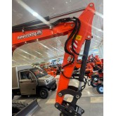 Mini-escavadora com motor Yanmar Zeppelin Rhinoceros XN60