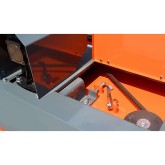 Cortadores de escova em trator com disco lateral Zeppelin Boomerang