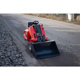 Mini-carregadora de rodas Rhinoceros HRI30D 400 kg