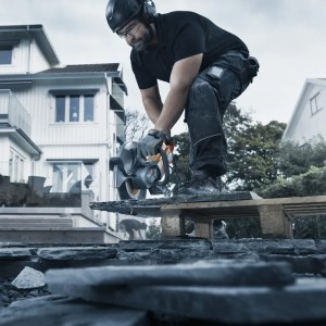 Elektrischer Handschneider Husqvarna K4000 mit Trennscheibe