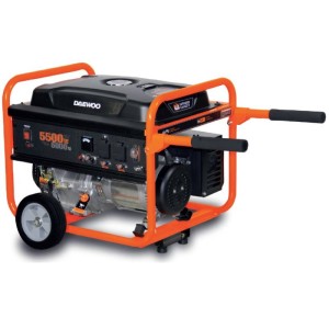 Generatore elettrico a benzina Daewoo GD6500-S con maniglie e ruote 5500 W