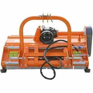 Auf dem Traktor montierte Hammermühle Zeppelin Sahara Aufsitzhäcksler