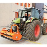 Trituradora de martillos para tractor Zeppelin Sahara desplazable