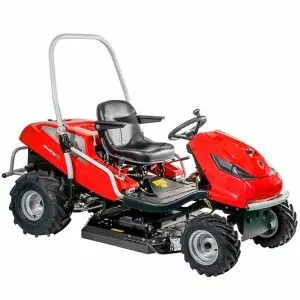 Oleo-mac APACHE 92 EVO 4x4 Brushcutting Tractor