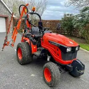 Minitractor Avenger 26 4WD Agricola Motor Mitsubishi 26 Hp