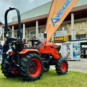 Minitractor Avenger 26 4WD Agricola Mitsubishi 26 Hp Engine