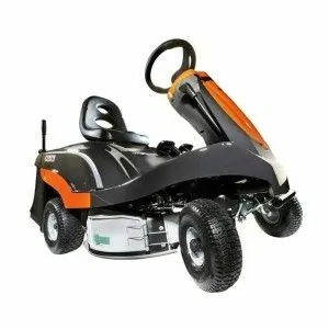 Газонний трактор Oleo Mac MISTRAL 72/13H Двигун Briggs and Stratton