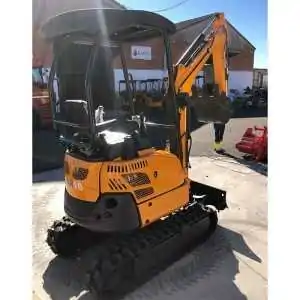 Mini-excavator diesel engine Garto GR18 215 cm 1650 kg