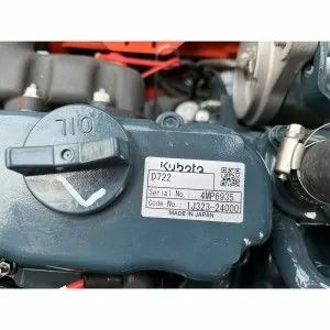 Mini escavadora Deleks M100 Motor Koop D722 10,2 Kw