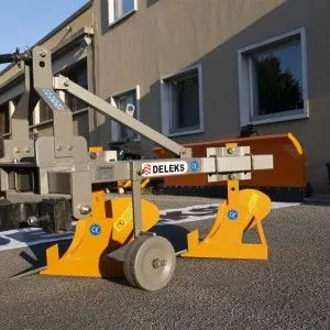 Pflug DDP-30 für Traktor Deleks