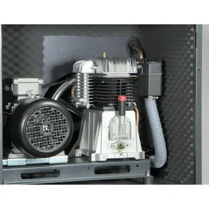 Compressor de ar Airum AIRSIL2 NB5/270 FT 5.5 640 l/min