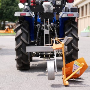 Single-furrow plow for mini tractor Deleks DP-16 12-30HP