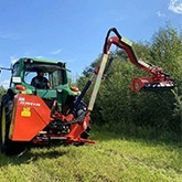 Débroussailleuses à bras de tracteur | Puissance et portée